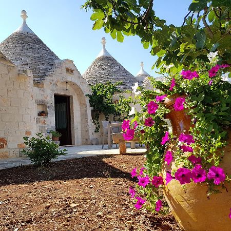 Almapetra Trulli Resort Locorotondo Εξωτερικό φωτογραφία