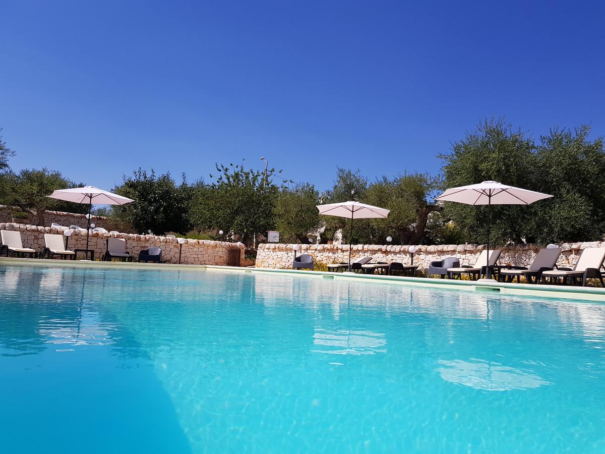 Almapetra Trulli Resort Locorotondo Εξωτερικό φωτογραφία